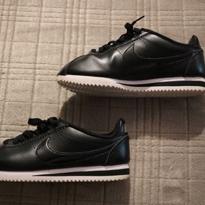 Black Nike Cortez